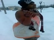 Любительский секс на снегу
